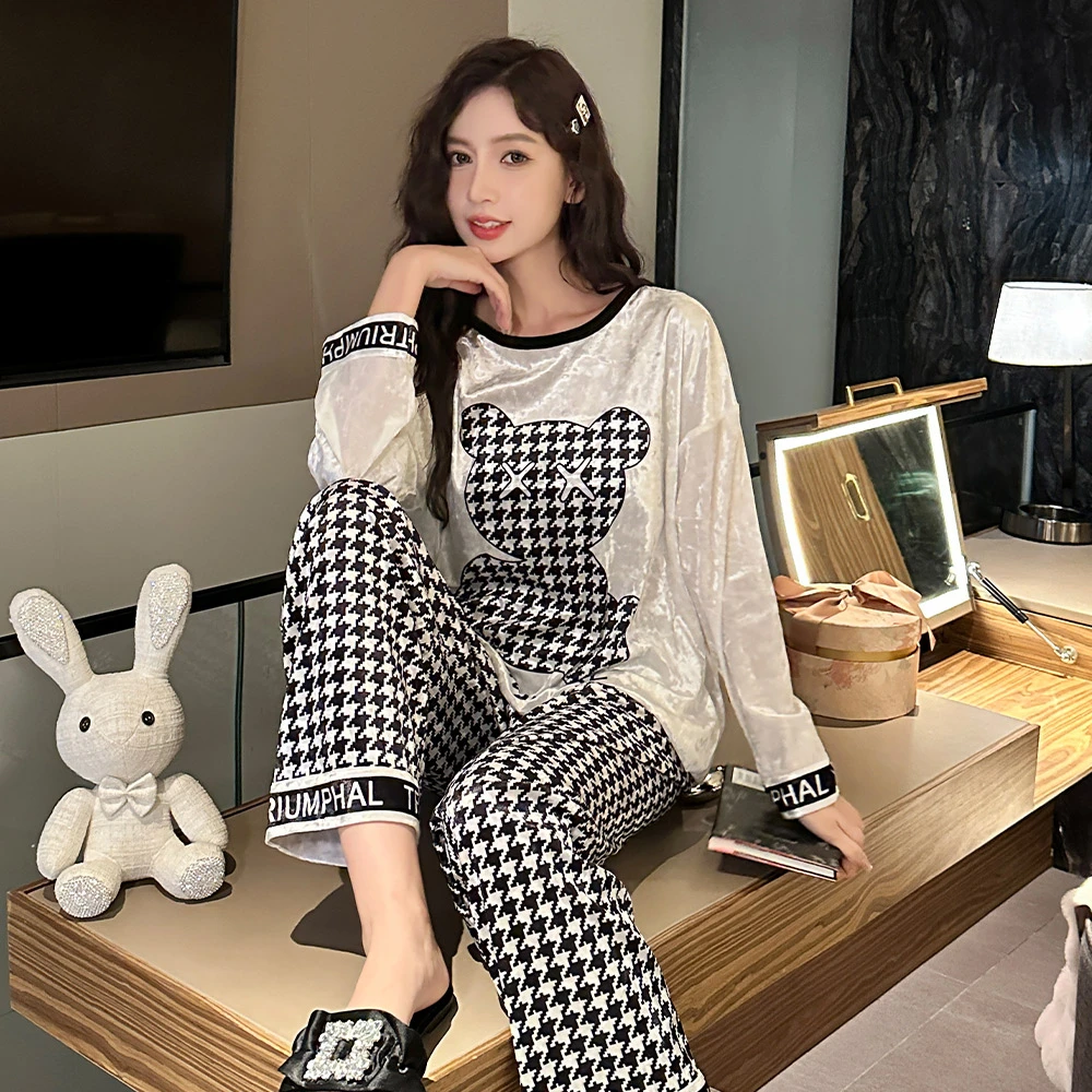 2024年新款金丝绒睡衣女春秋季长袖可爱卡通秋冬家居服套装可外穿