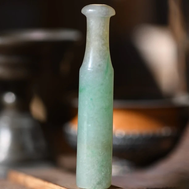 清 黄加绿老翡翠烟嘴国风