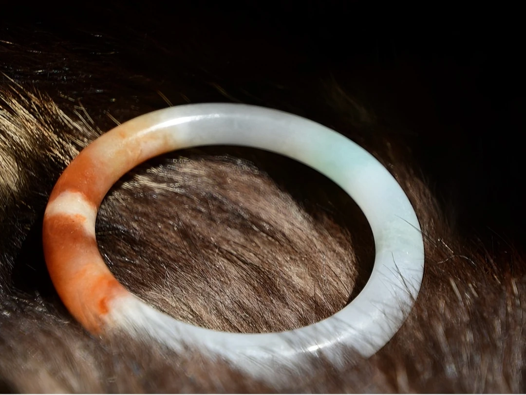 清 精品红加绿糯冰手镯 圈口60+