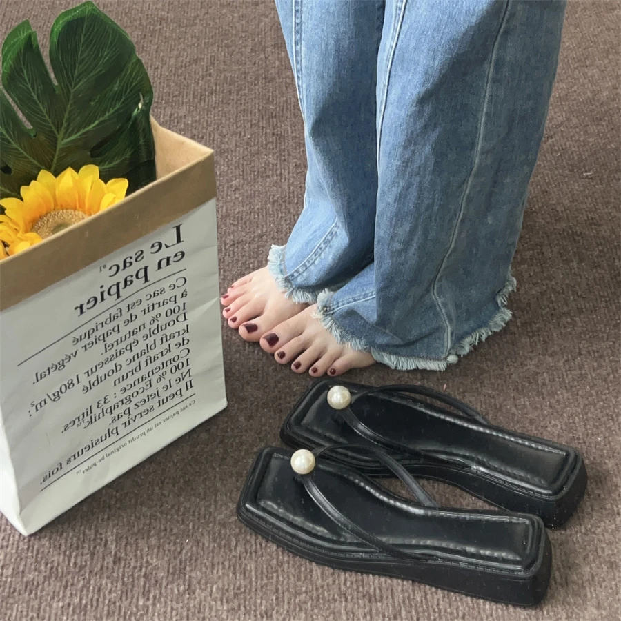 夏季观赛搭子网红露趾细带防滑外穿人字拖女士厚底软底凉拖鞋百搭