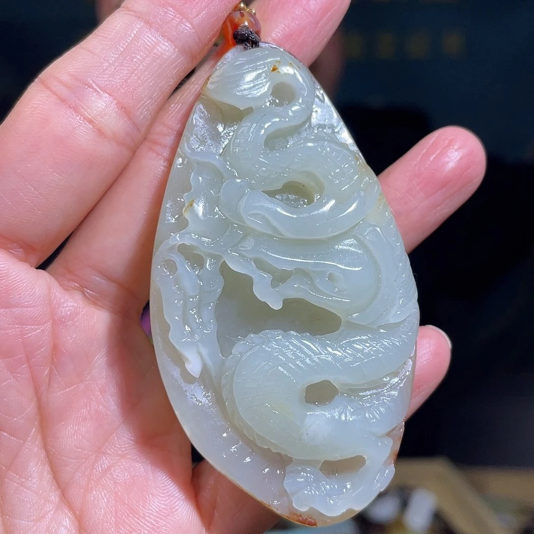 和田玉颈饰未镶嵌