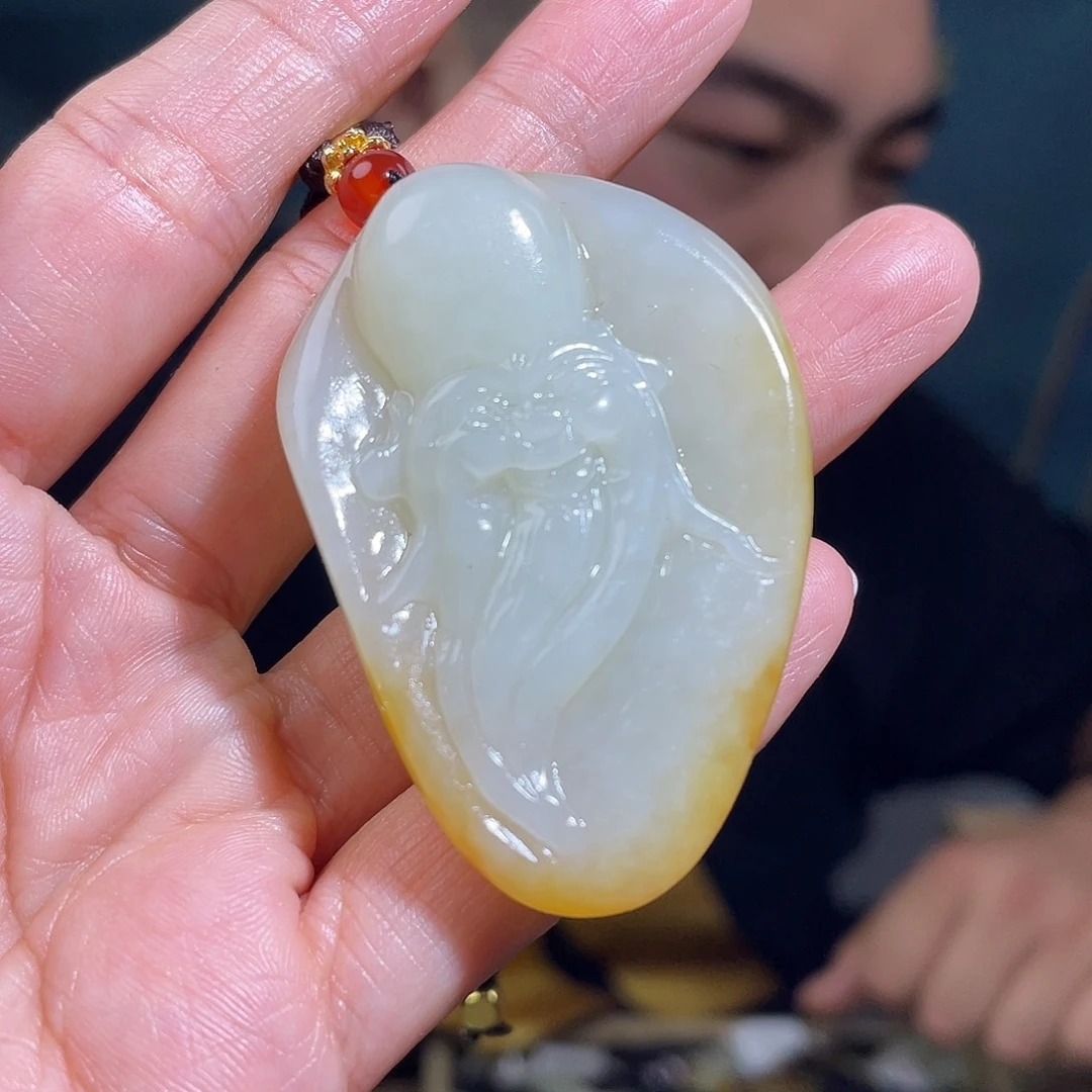 和田玉颈饰未镶嵌