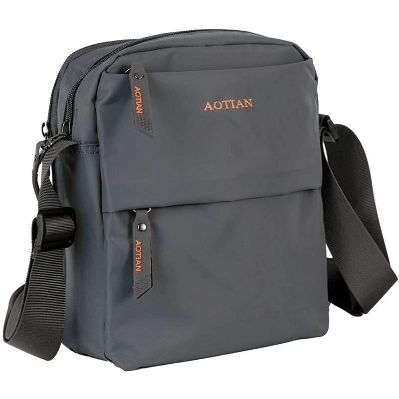 男士斜挎包休闲包防水牛津布单肩包百搭多功能商务潮竖款男包背包