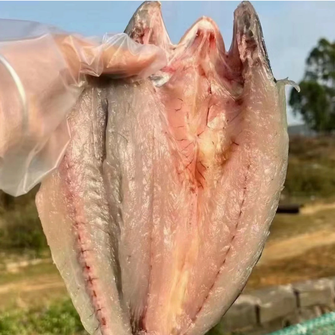 【粉丝专属】 渔民自晒  本港一夜情马友鱼干  2斤 （6-8条）