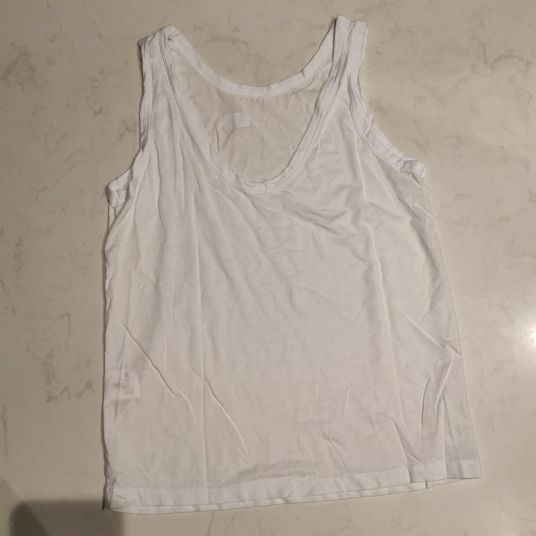 【五五定制】新款时尚潮流百搭休闲女士纯色透气舒适夏季打底背心