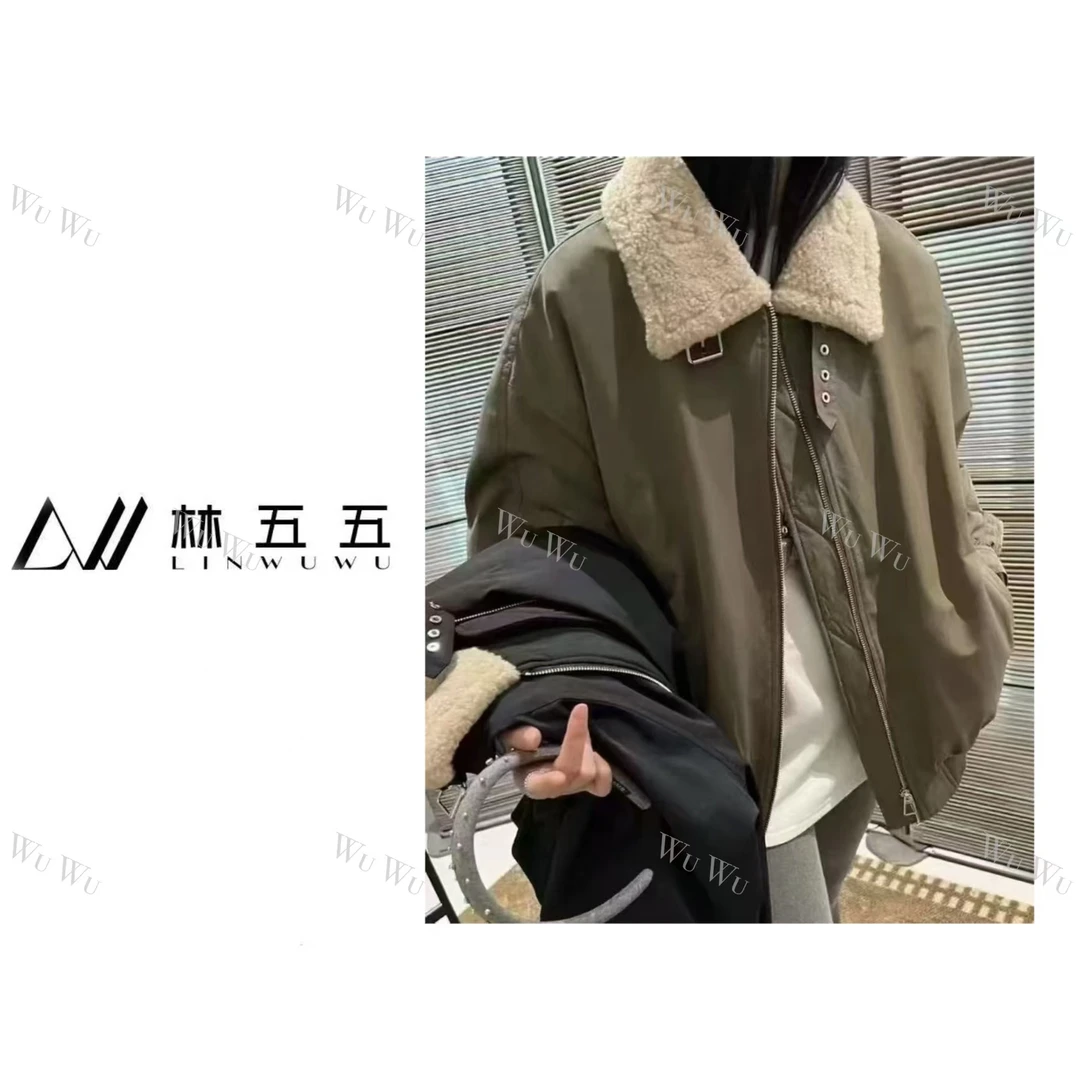 【五五定制】2024新款—冬季时尚金属扣毛绒领拼接纯色羽绒服8895