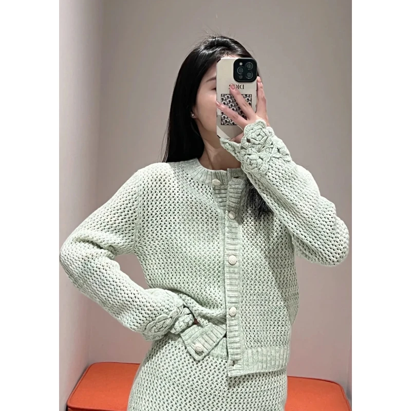 原厂孤品特价清！拍完则无！“E家”山羊绒精湛手工钩花针织开衫 C501