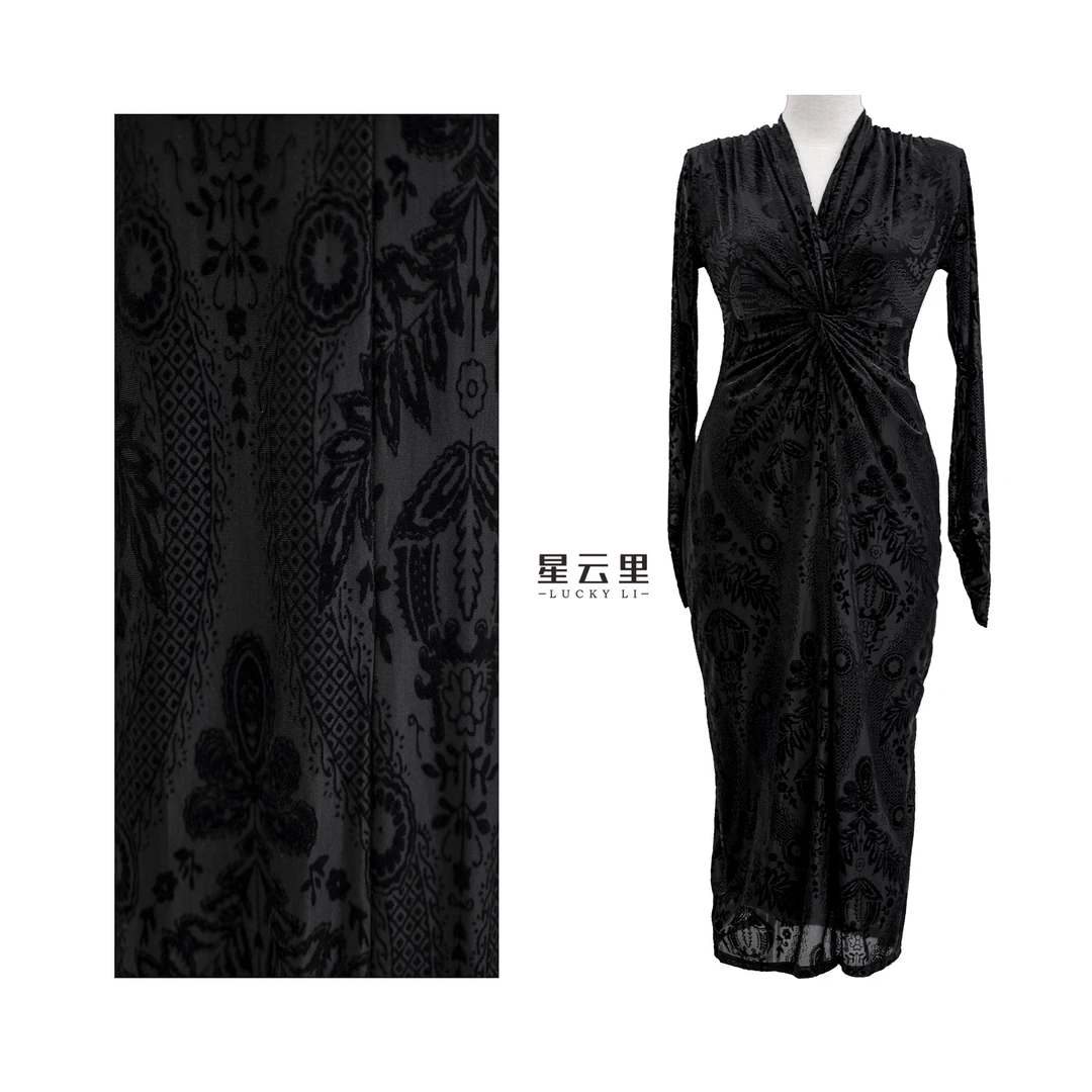 星云里微胖服饰｜伯爵夫人｜收腰轻奢镂空高智淡人微胖洋气衣服女