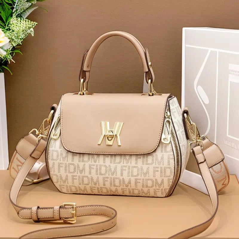 情人节生日礼物送老婆女友闺蜜走心惊喜浪漫创意轻奢时尚包包实用