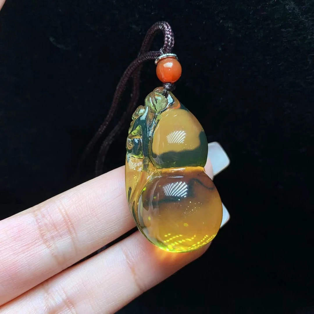 28  ZX153琥珀葫芦吊坠【尺寸39*20*17mm】