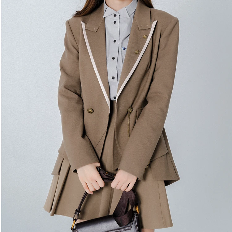 D-HARRY/迪哈利2022秋新款深棕学院风休闲外套西装女DH223A95385D