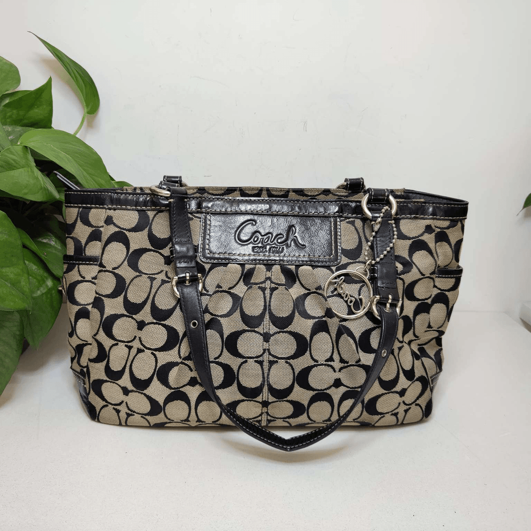 95新 COACH/蔻驰 COACH 手提单肩包 尺寸：32x22x11编码: 7974523
