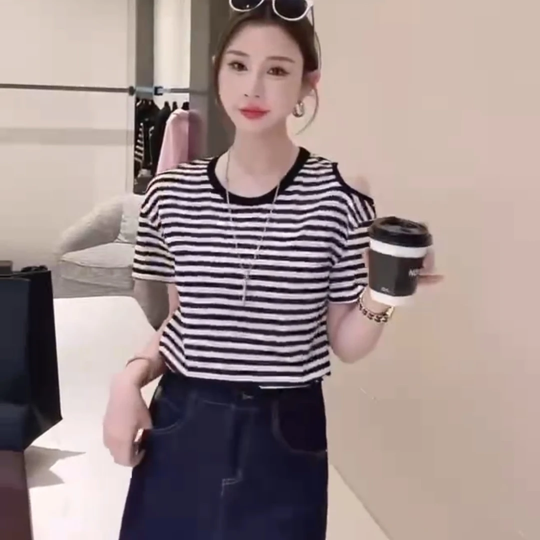 花花家2023条纹拼色露肩圆领套头打底衫宽松显瘦减龄短袖上衣女