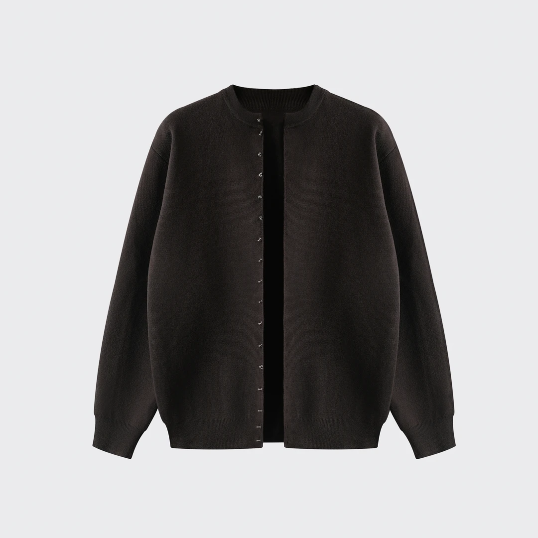 FCC冬季钉扣设计款圆领高级感针织开衫外套简约宽松休闲百搭毛衣