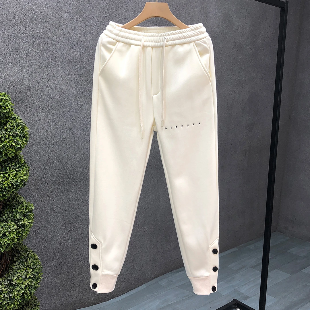 2023冬季新款男士束脚长裤小刺绣裤子男款潮牌加绒加厚束脚休闲裤