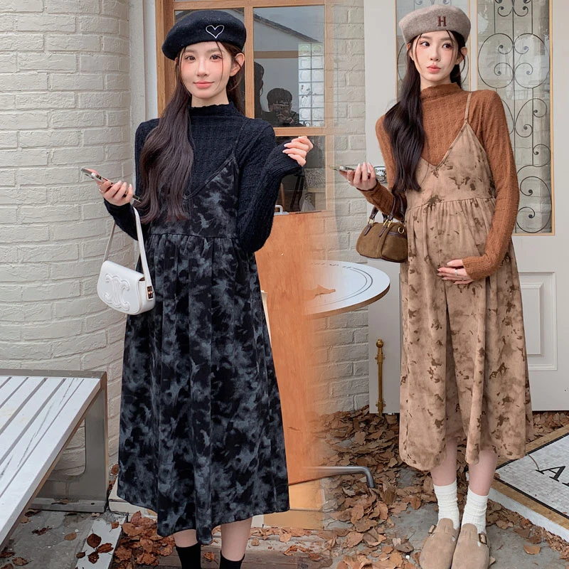 孕妇装秋冬新款时尚甜美灯芯绒吊带连衣裙毛衣打底两件套孕妇套装