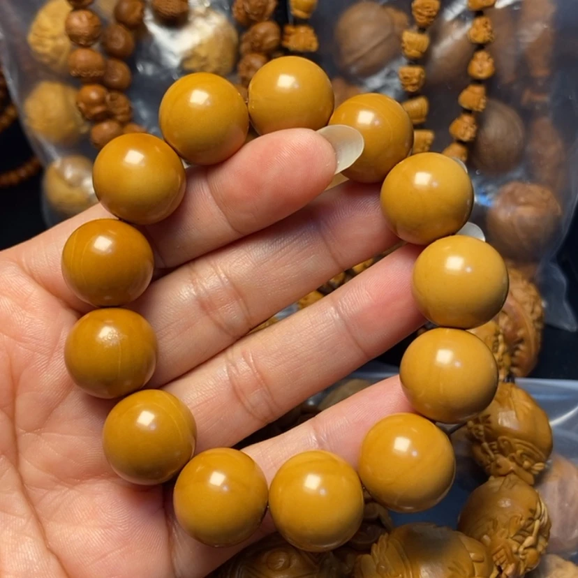 【闪购商品】橄榄核吊坠艾*克1.6光珠