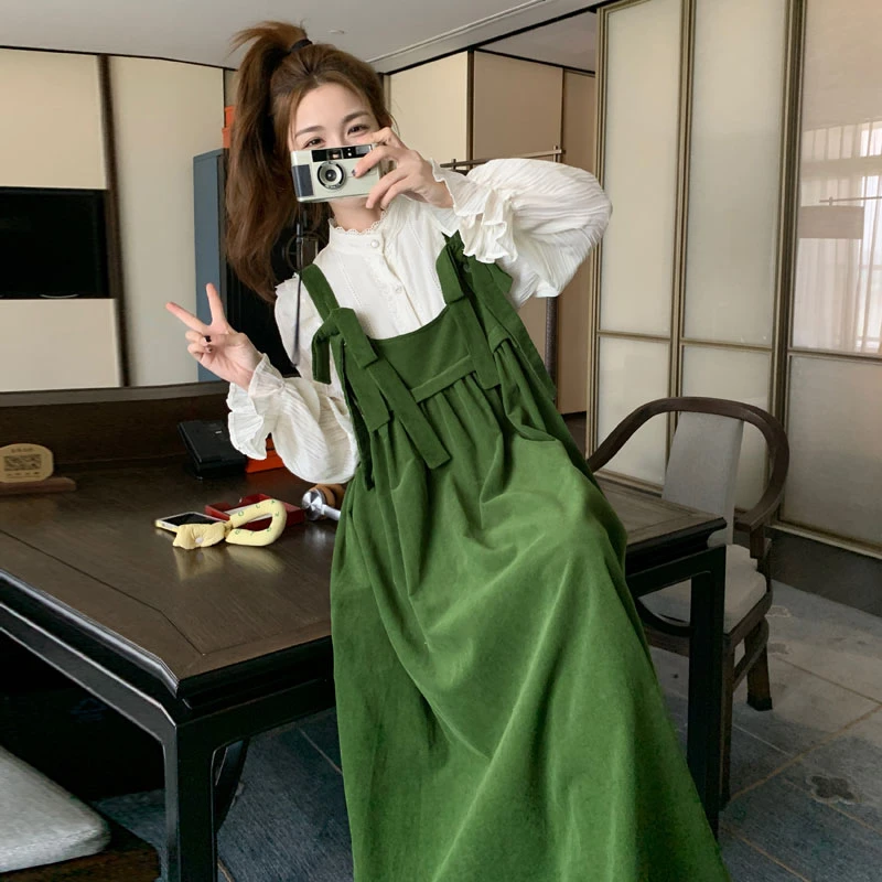 灯芯绒背带裙套装女早秋2025新款高级感宽松休闲时尚减龄两件套