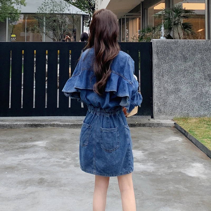 牛仔连衣裙女初秋2025新款设计感小个子气质收腰显瘦时尚洋气短裙