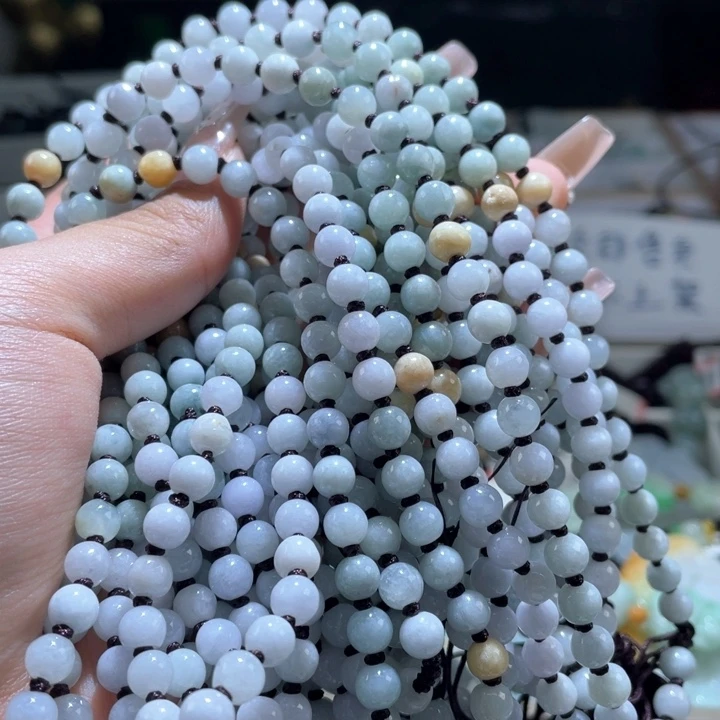 翡翠颈饰未镶嵌多样性仅发一件