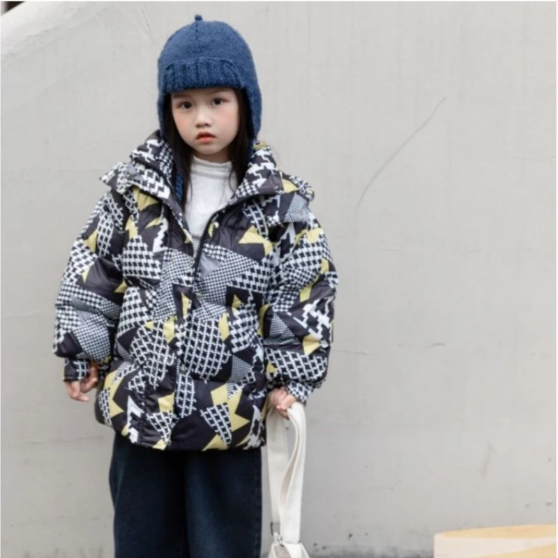 2024羽绒潮牌中大童90绒轻盈羽绒服经典黑白定制印花小众设计款