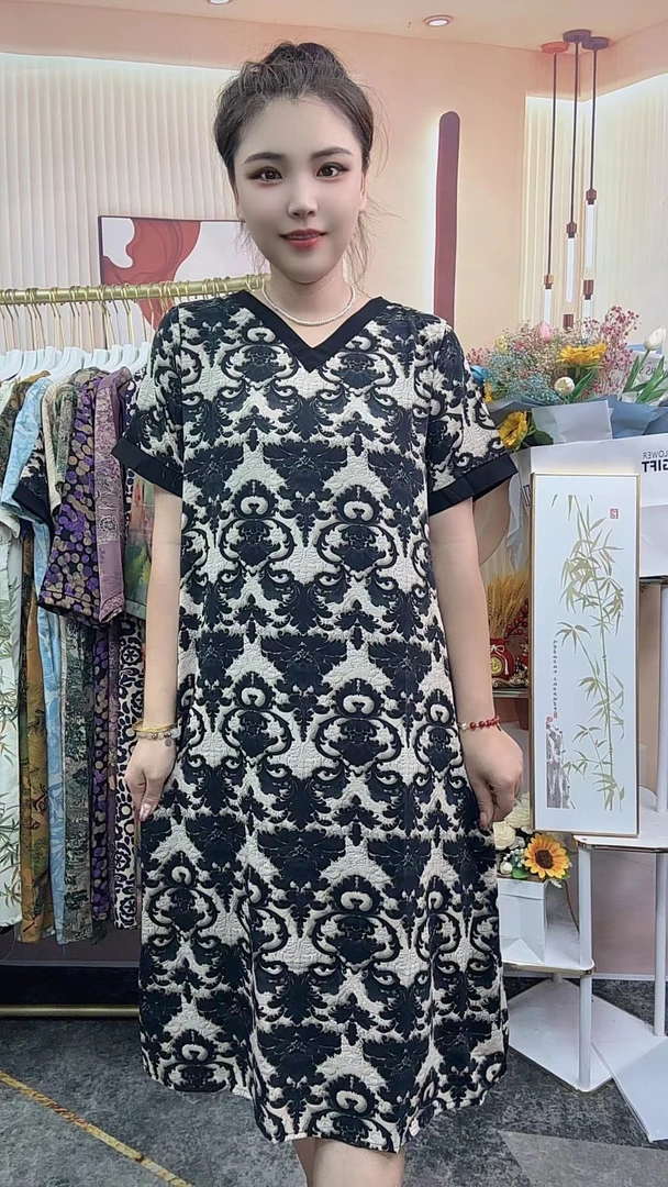 【宫廷花】2024夏季新款时尚气质显瘦百搭洋气中长款连衣裙