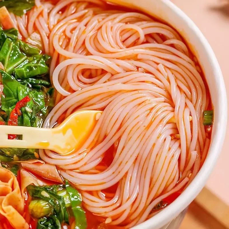 云南过桥米线桶装鸡汤米线细米粉大桶整箱非油炸代餐零食方便米线