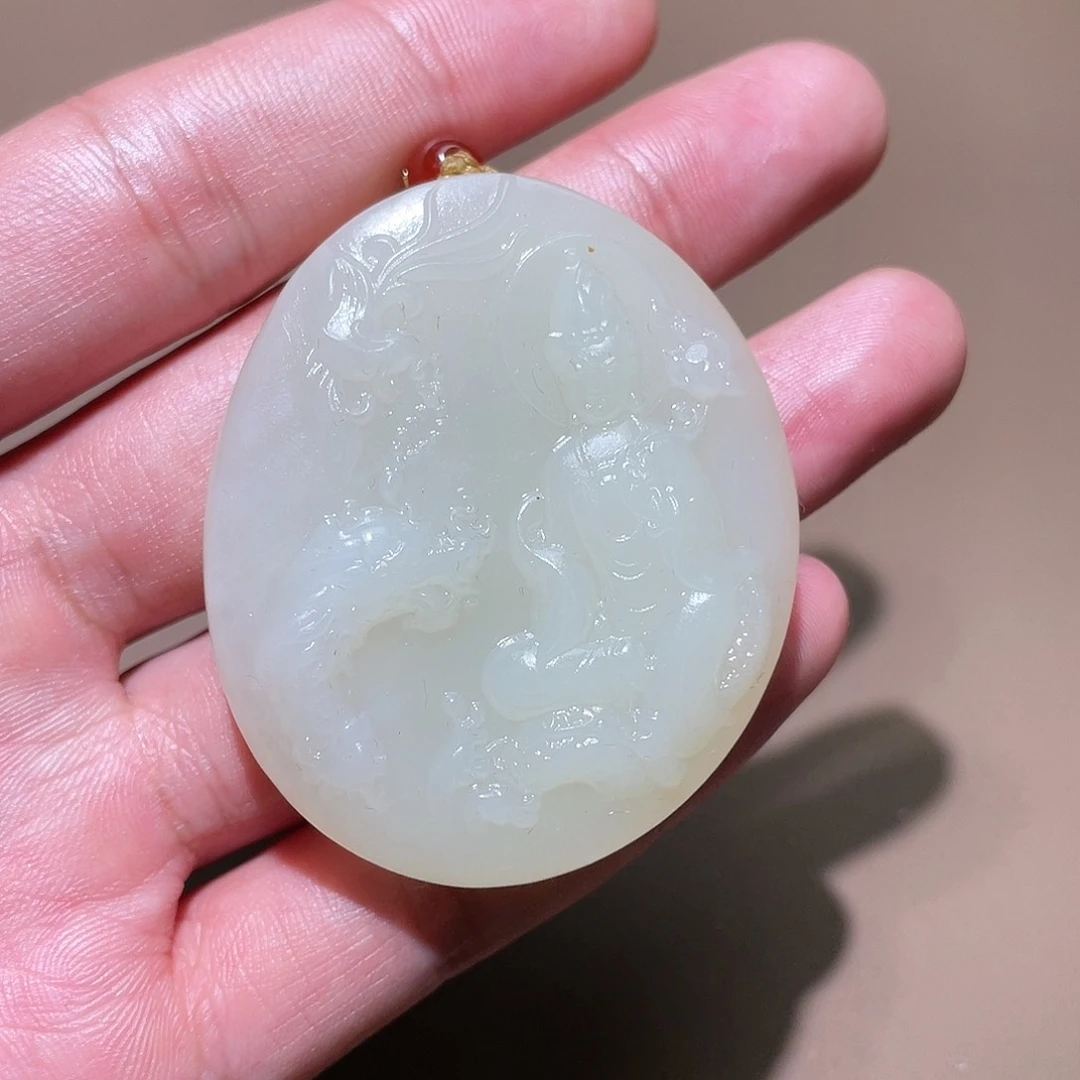 和田玉颈饰未镶嵌