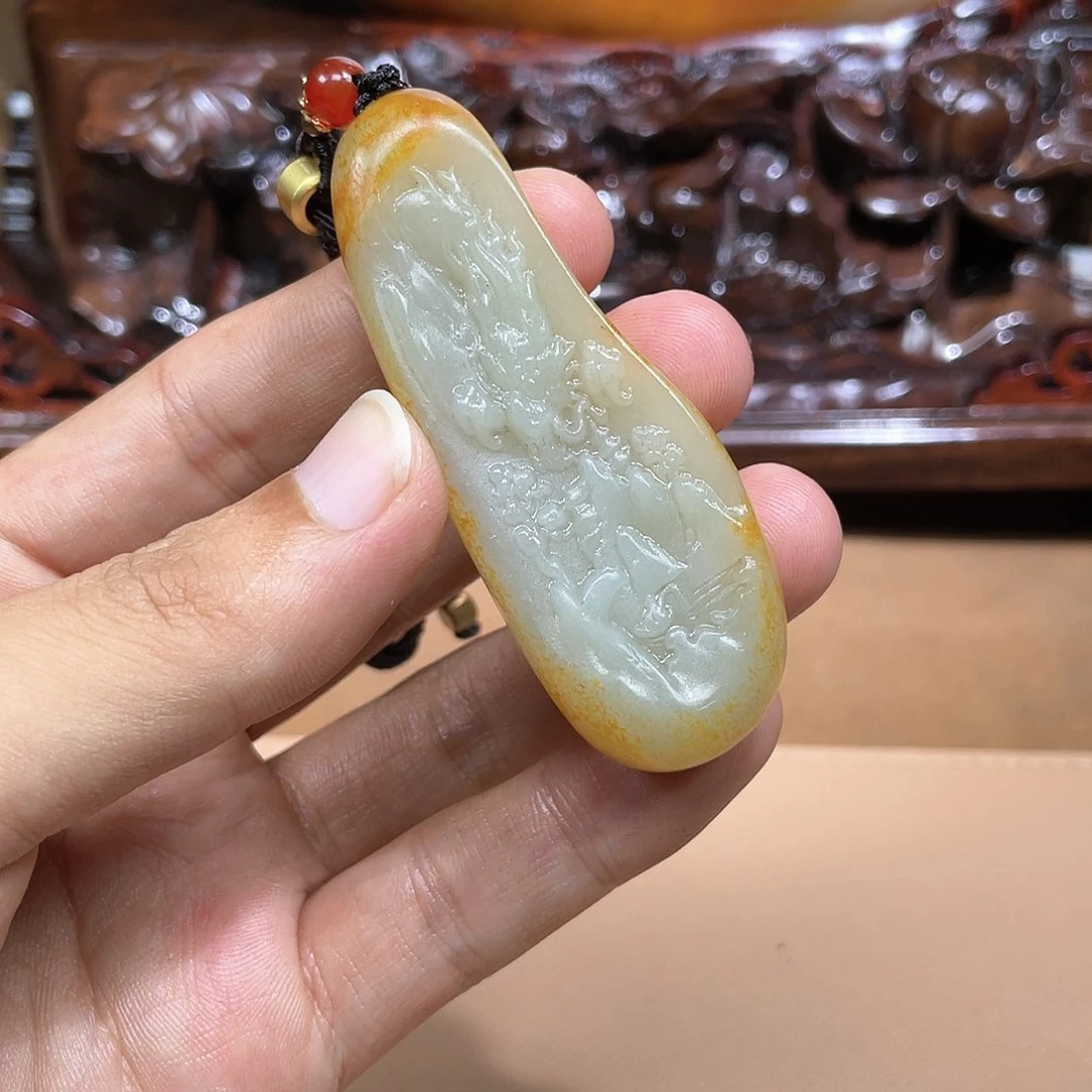 和田玉颈饰未镶嵌斉**䖝A7