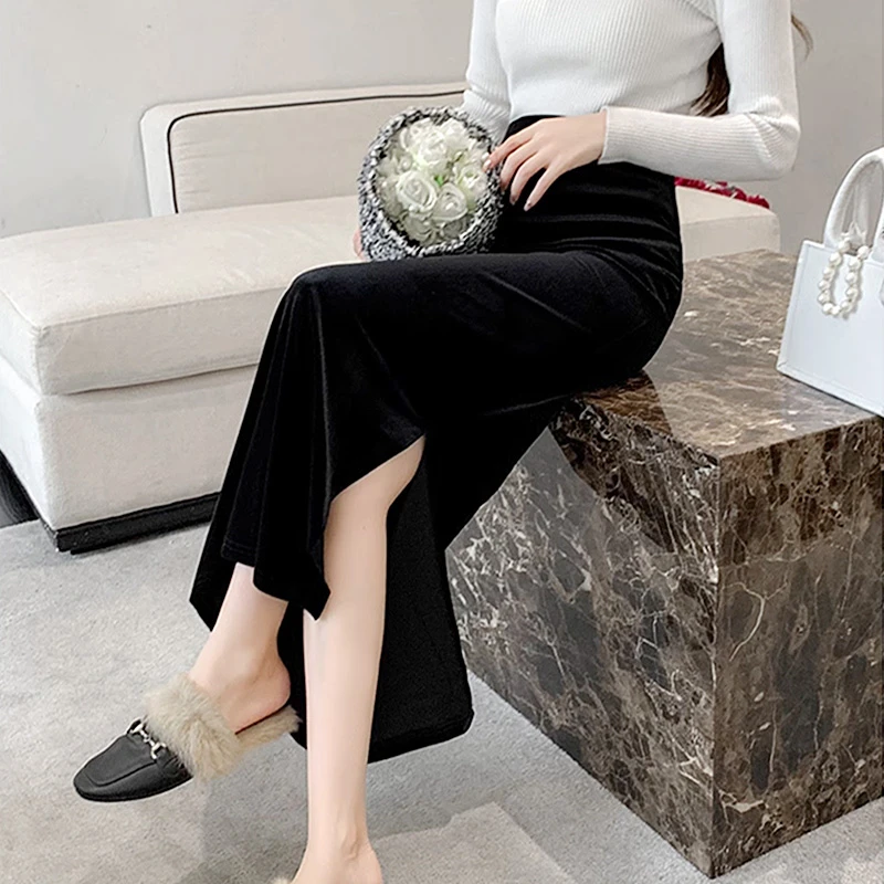 半身裙春秋新款侧开叉半裙高腰法式复古显长裙丝绒小黑裙 124K