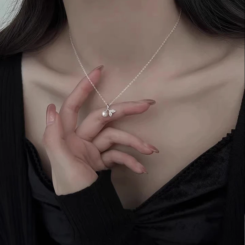 铜合金项链 鱼尾珍珠项链2024新款爆款颈链高级感小众锁骨链