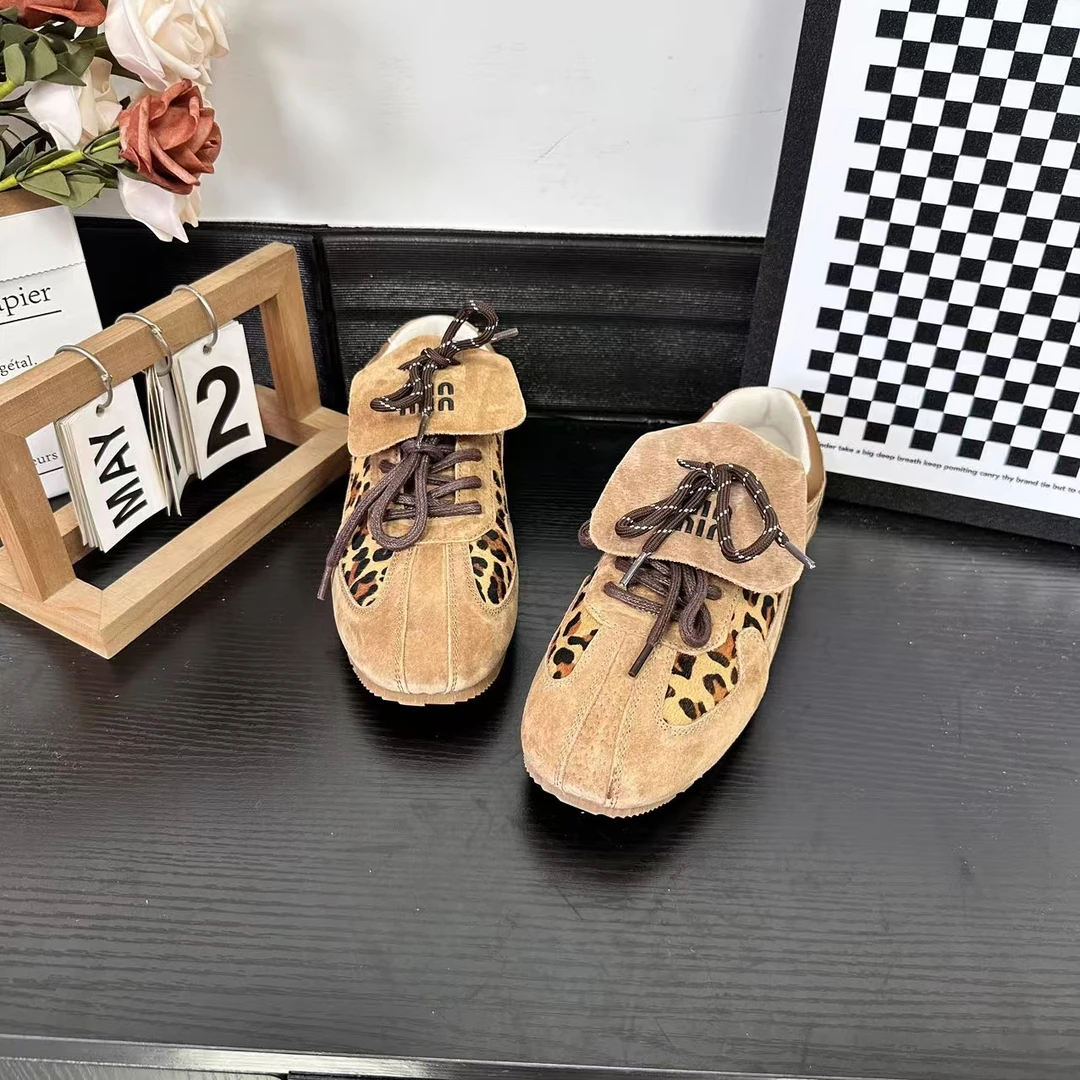 冬品经典时尚百搭休闲女鞋个性气质雅丹风软底冷粘工艺036-3/8029