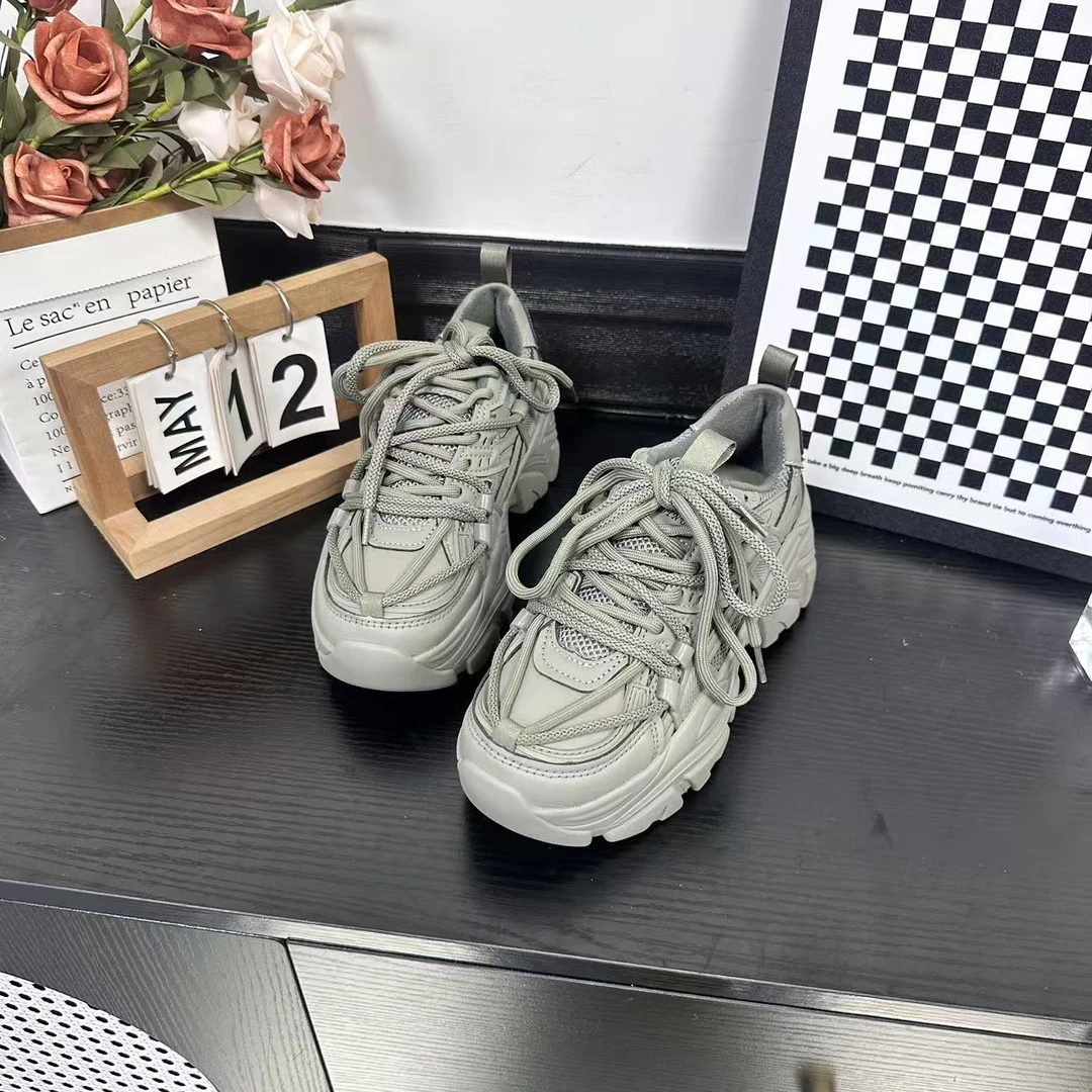 秋冬新品经典时尚百搭休闲老爹女鞋气质软底舒适冷粘工艺6189