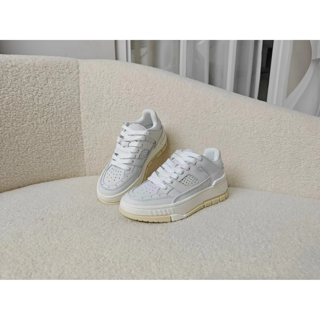 老王甄选 夏季新款 简约休闲百搭日常款女士低帮休闲鞋