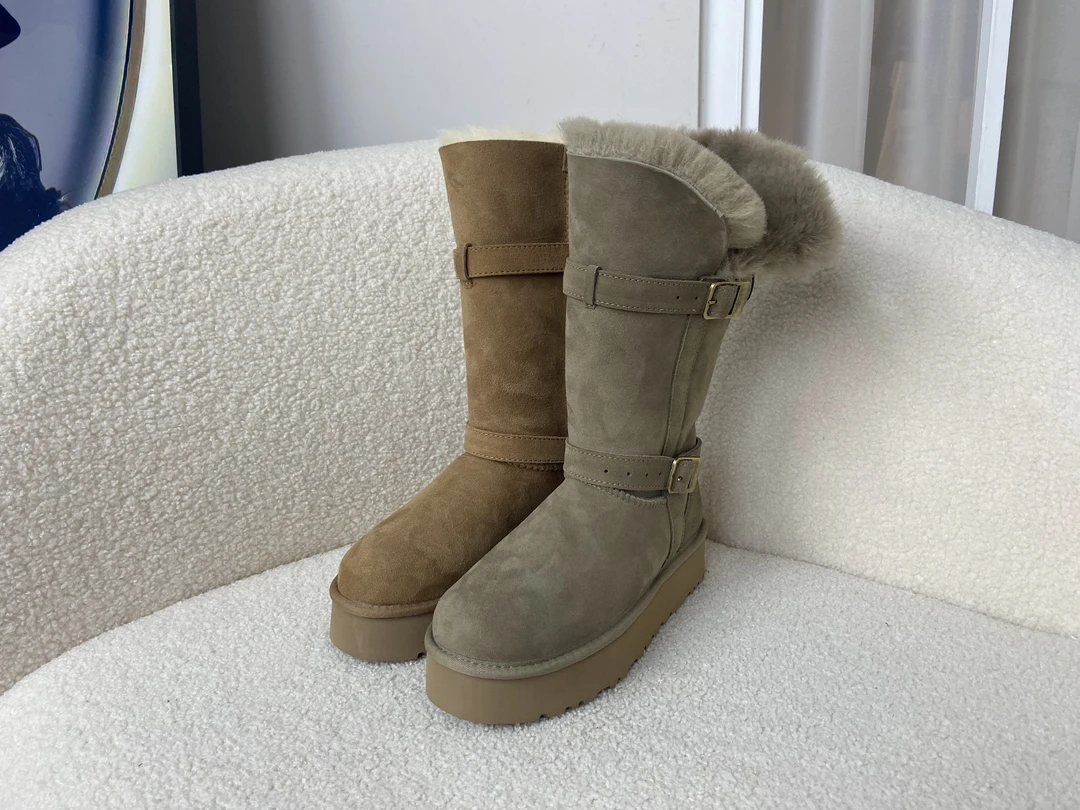 老王甄选 冬季款 简约休闲轻便保暖皮毛一体高筒女士雪地靴