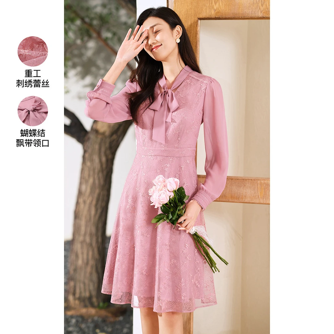 Koradior/珂莱蒂尔新款收腰绣花蕾丝优雅雪纺蝴蝶结连衣裙女法式