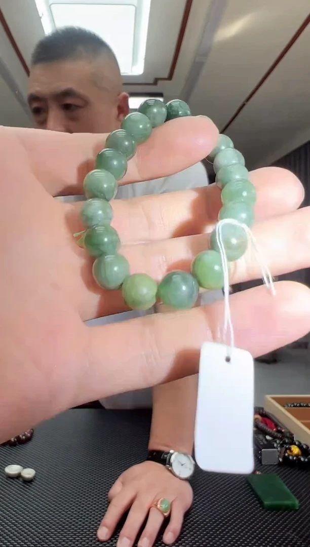 【闪购商品】岫玉手串未镶嵌小串/多样性发货其中发一