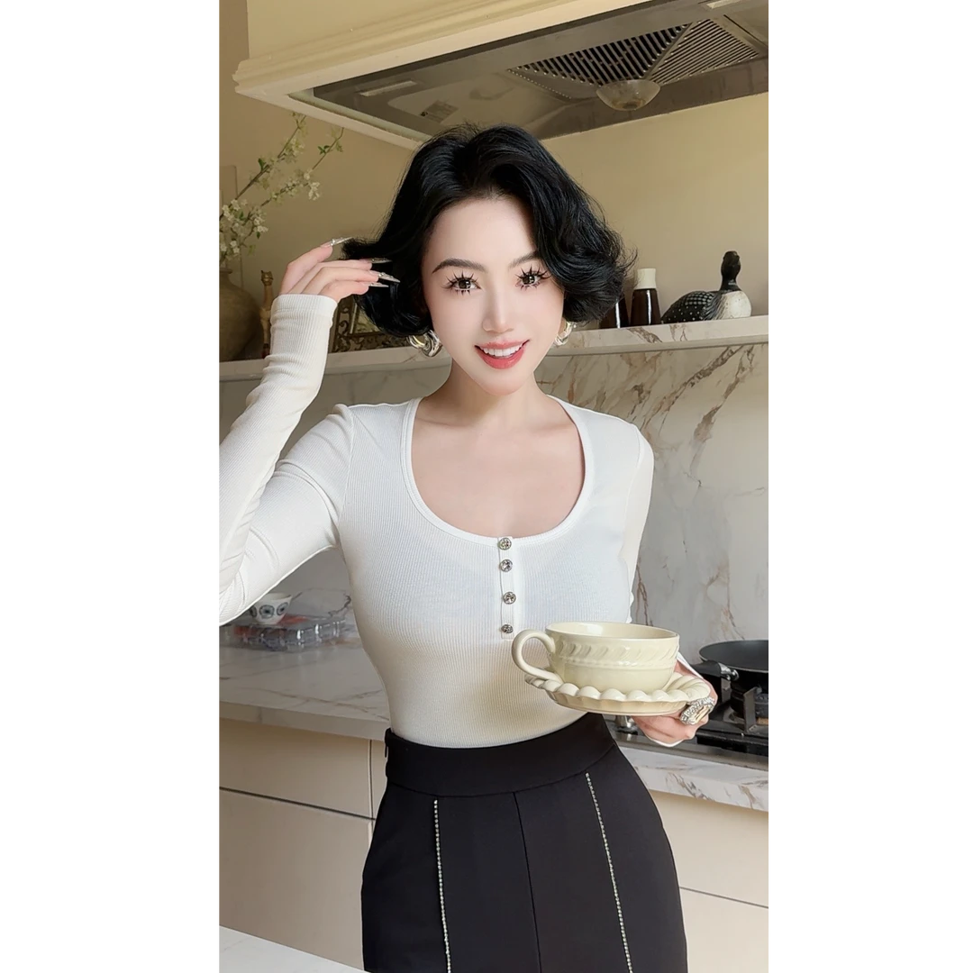 LYXJ【西岛之梦】秋冬舒适贴身U领打底上衣11401