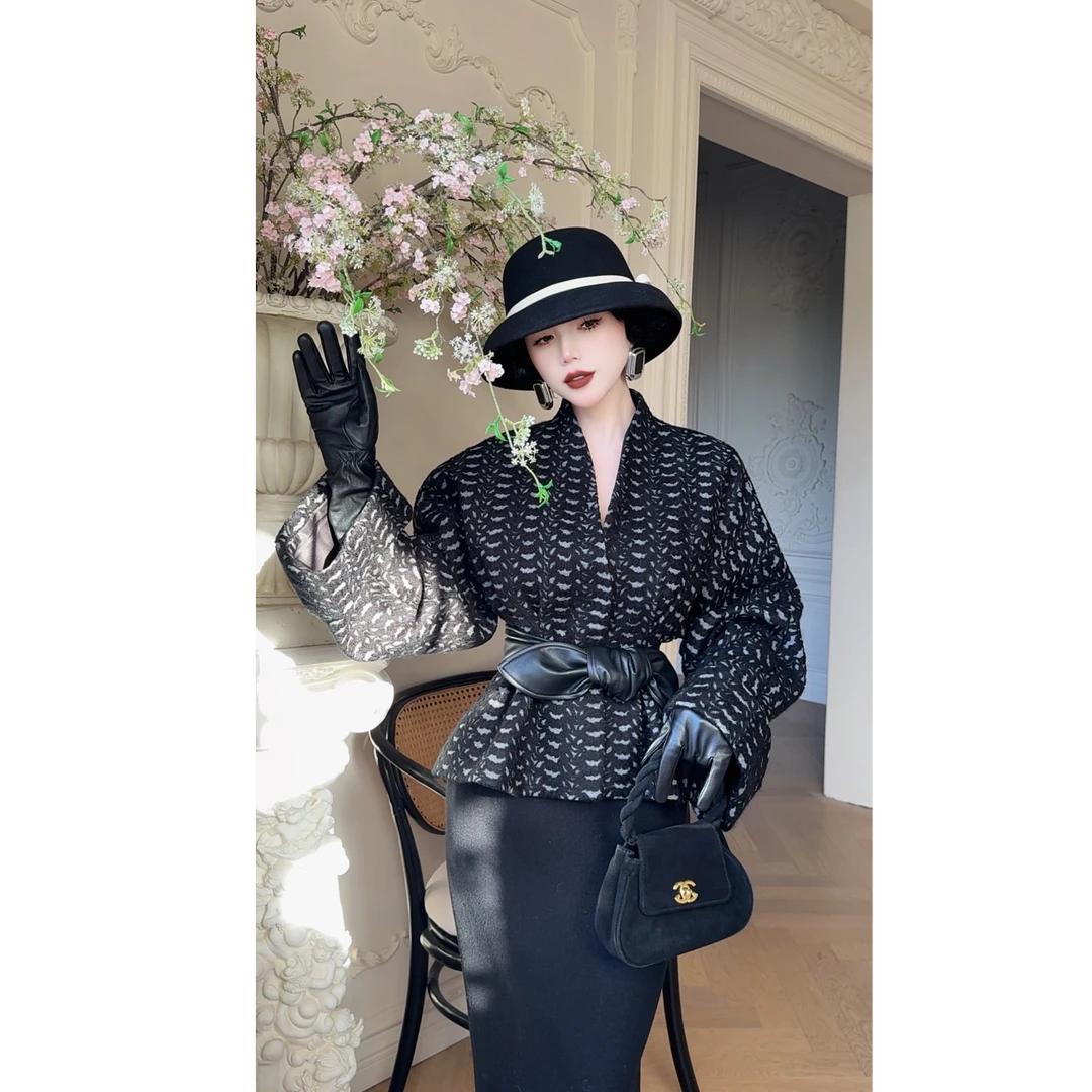 LYXJ【史蒂夫人】秋冬设计感收腰气质短外套11583