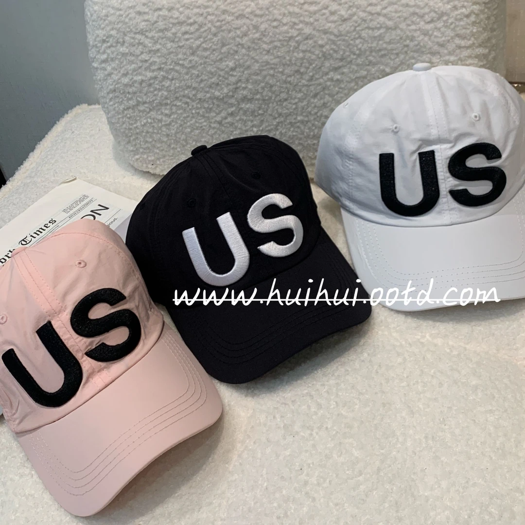 HuiHui【巧妙搭配】字母刺绣鸭舌帽 显脸小可调节（A62）