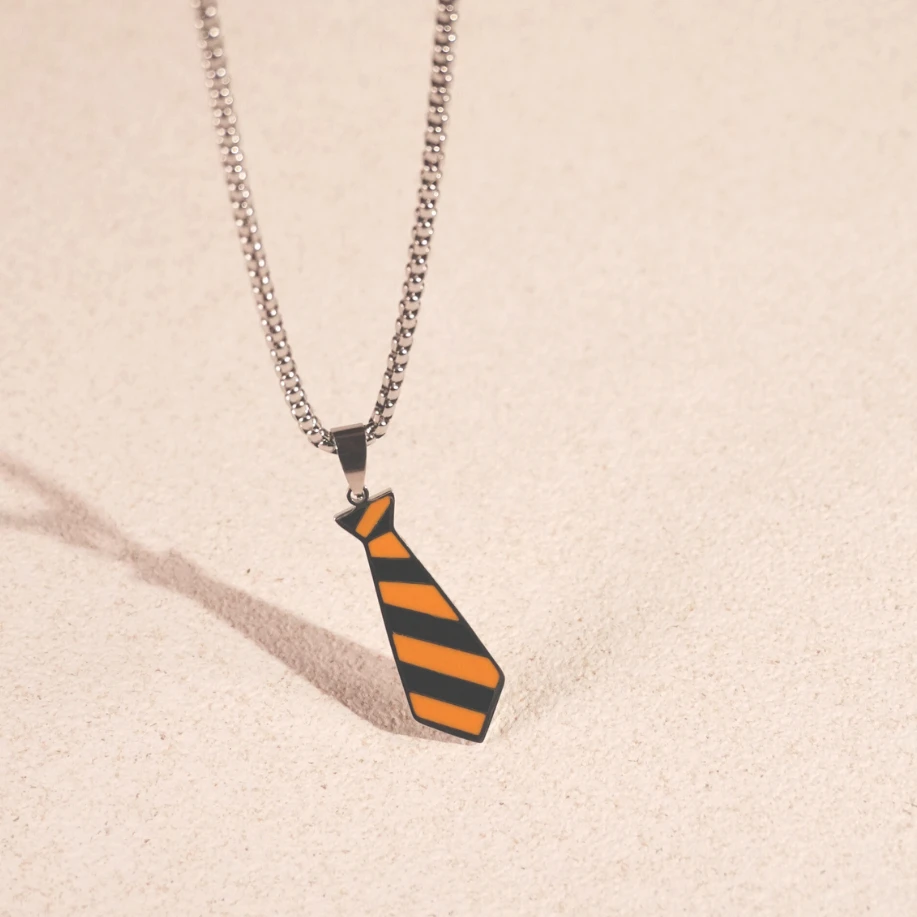 钛钢项链 轻奢时尚百搭 情侣小众简约 素款个性 经典魔法领带项链