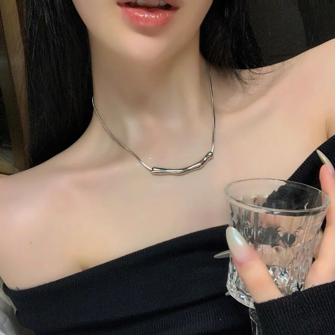 钛钢项链  ins不规则褶皱项链小众设计时尚百搭礼盒装链简约
