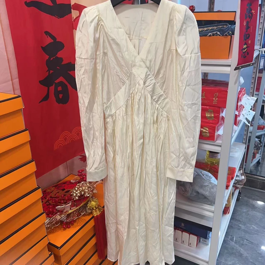 女装连衣裙轻奢时尚T132