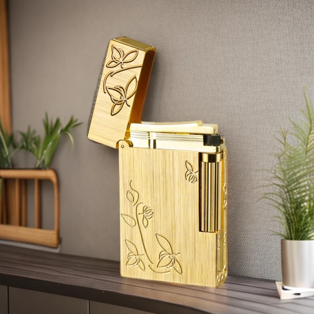 千火花拉丝四叶草拉丝朗声打火机侧滑黄铜一体机送男友高档精美