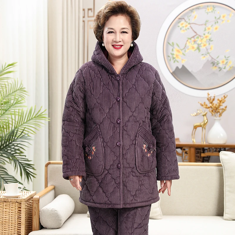 冬季中老年睡衣女珊瑚绒三层夹棉加厚加绒奶奶套装老人保暖家居服