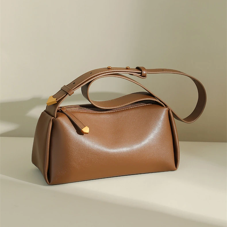 【主播推荐】新款百搭单肩斜挎包时尚小众腋下包包大容量枕头女包