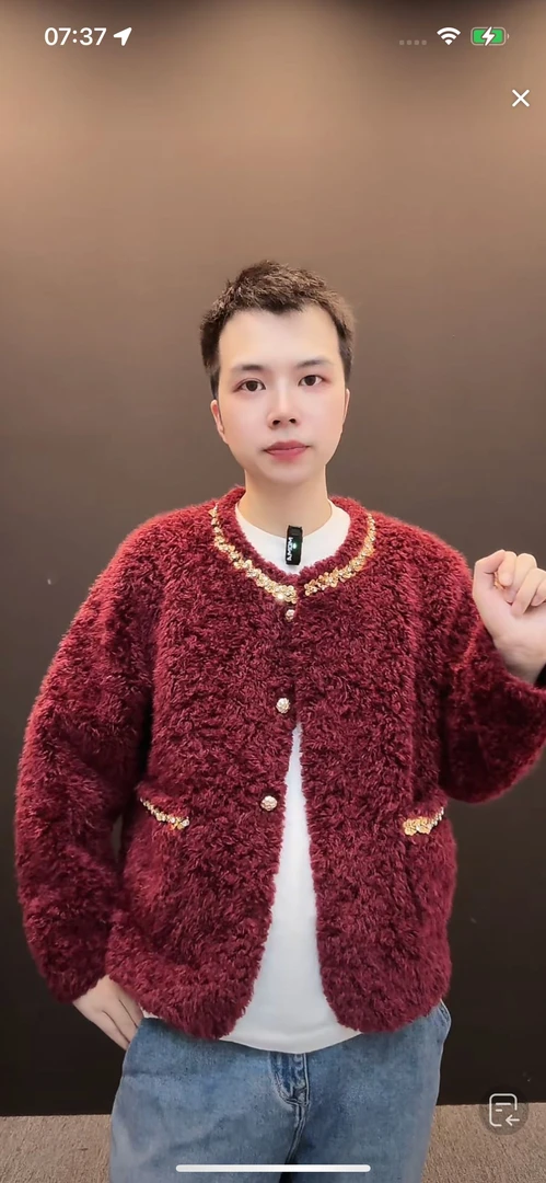 【红酒配佳人】托斯卡纳皮毛一体小香风百搭短外套新款加厚秋冬-902