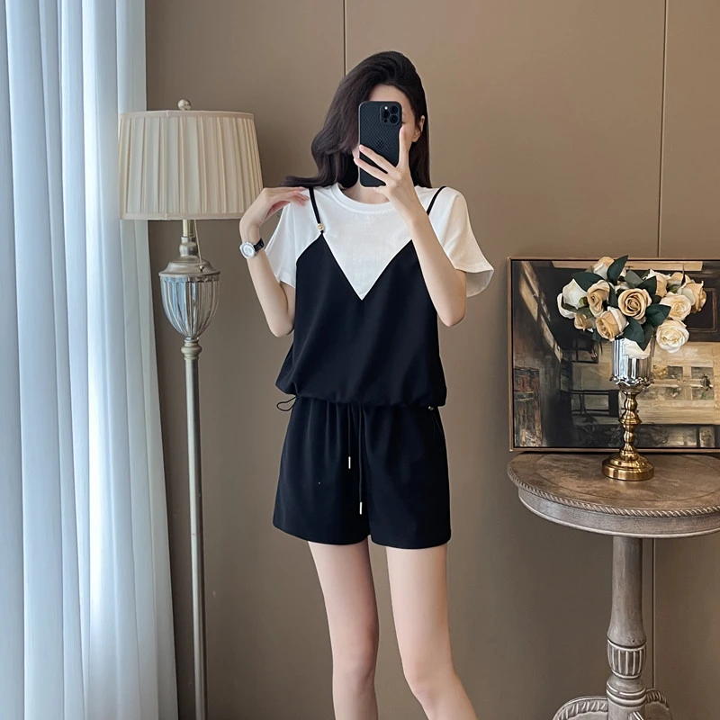 欧货小众休闲运动套装女2025新款夏季设计感假两件短袖短裤两件套