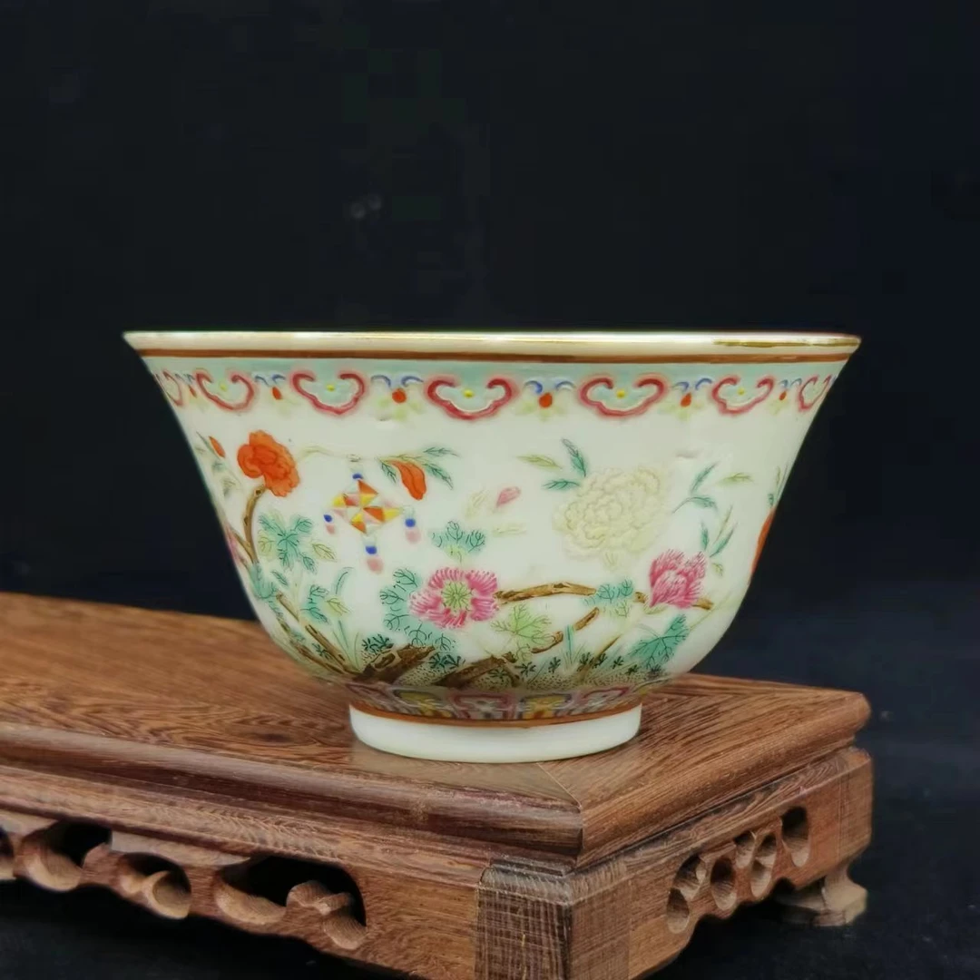 2121307*分链接2-1*晚清粉彩花卉纹杯/瓷器二/江苏省文物总店