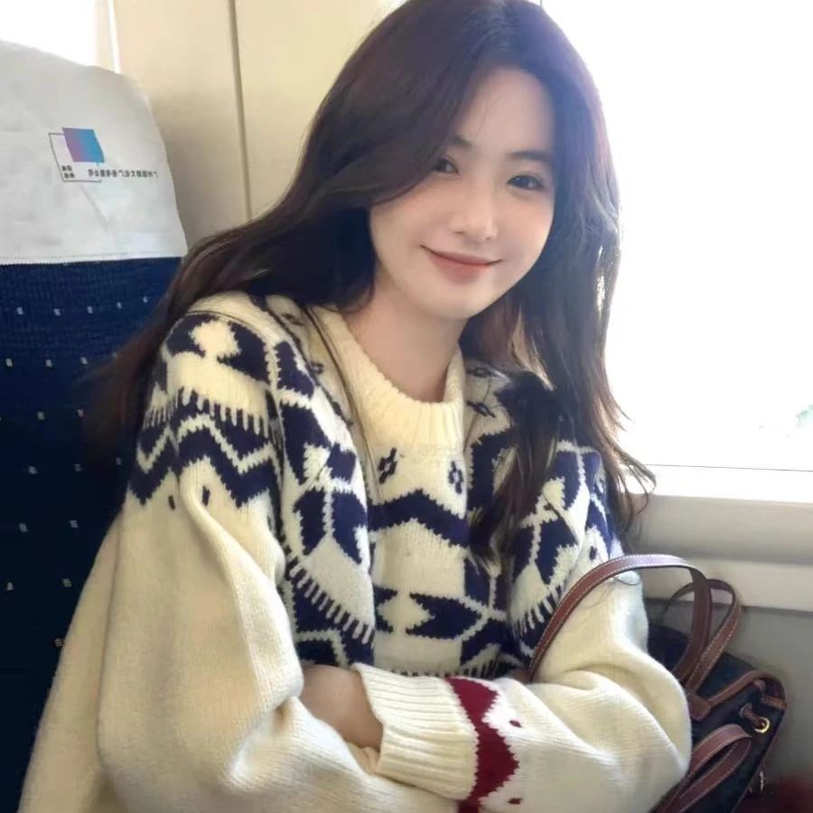 费尔岛毛衣女秋冬2025新款宽松慵懒风软糯圣诞氛围感套头小众上衣